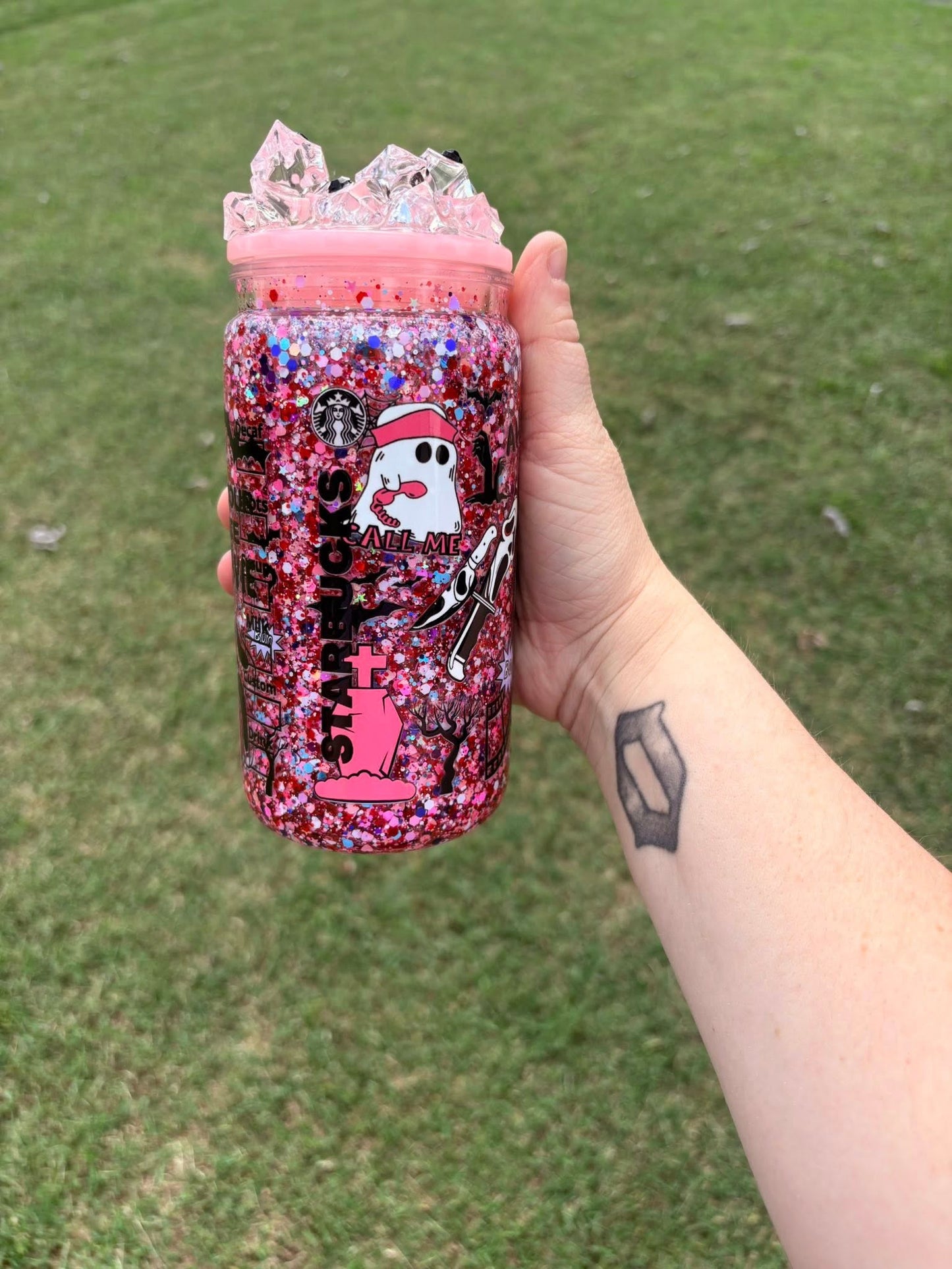 16 oz Scream Snowglobe